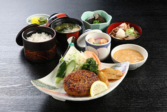 ハンバーグ御膳 1,820円
