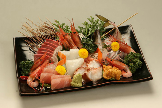 お造り皿盛り合わせ(3~4人前) 5,500円